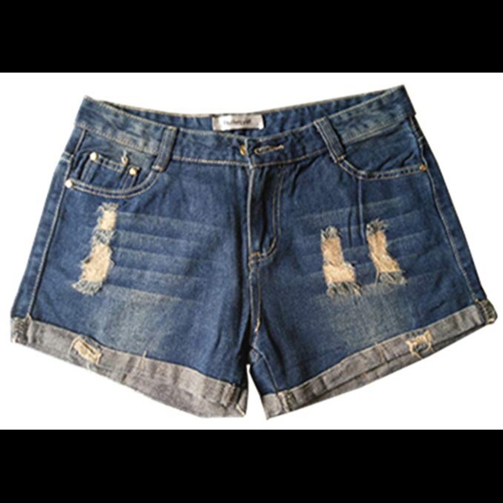 Casual denim shorts